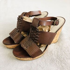 Nine West WNROHAN Brown Platform Sandals